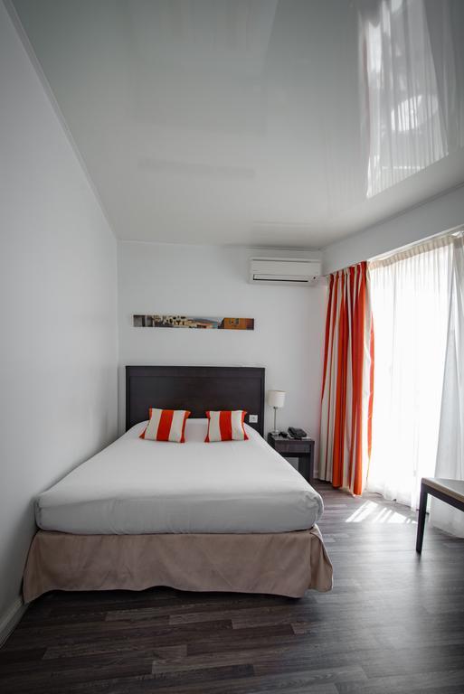 Small Double Room,701109775:JPEG