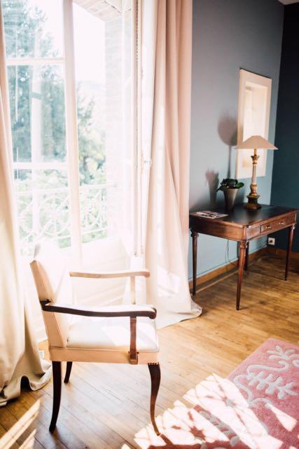 Queen Room Garden View