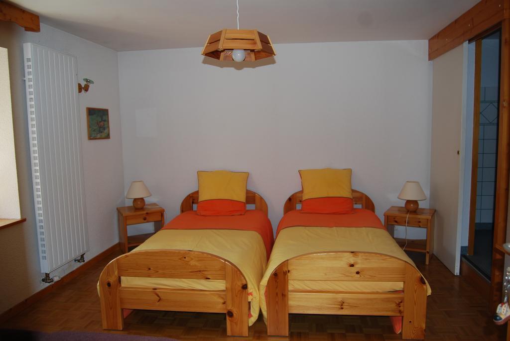 Twin Room,404966616:JPEG