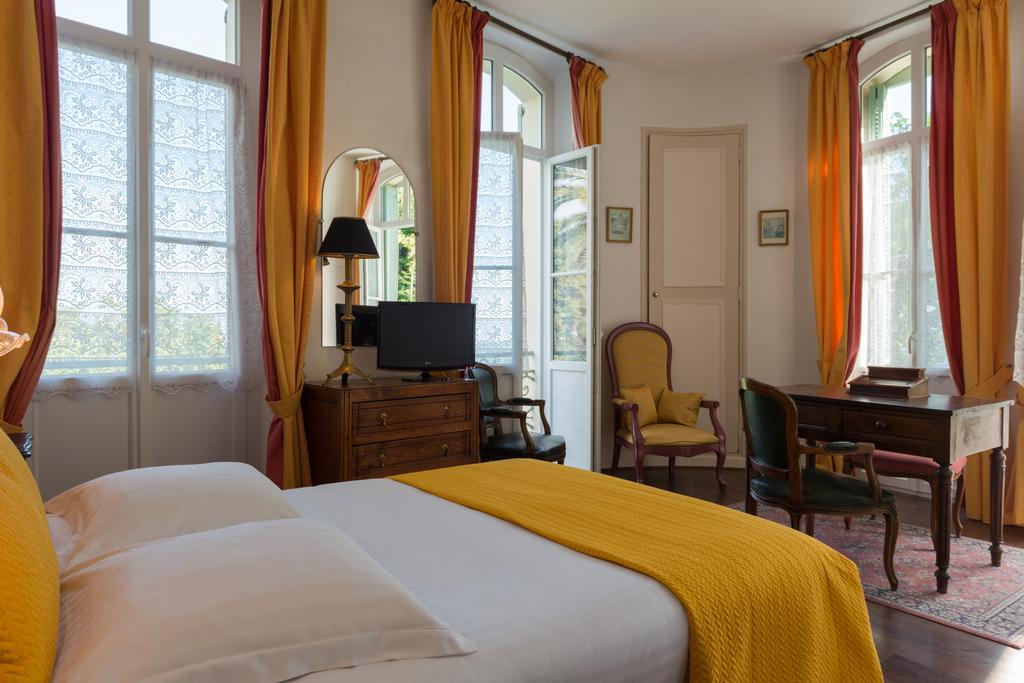 Deluxe Double Room with Balcony,415863498:JPEG