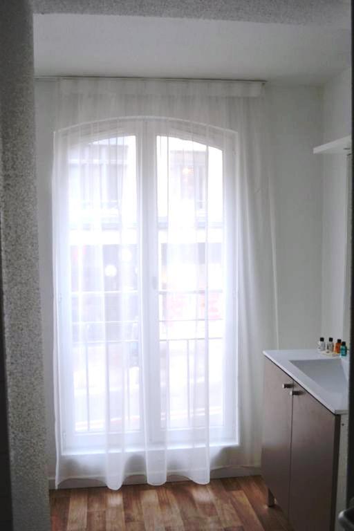 Studio (2 Adults)