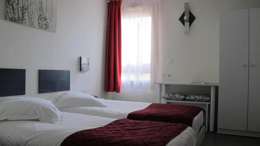Double or Twin Room,396582792:JPEG