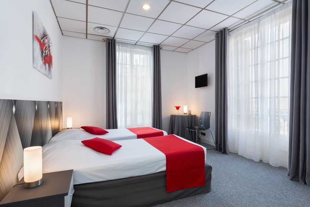 Standard Double or Twin Room,443330190:JPEG