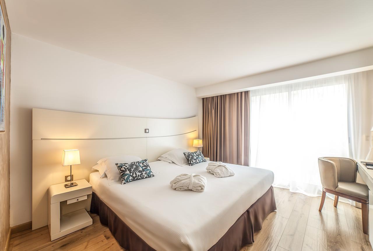 Superior Double Room with Free Spa Access,507095433:JPEG