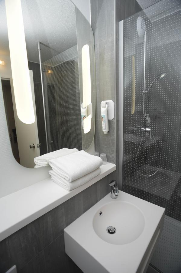 Standard Room 1 Double Bed