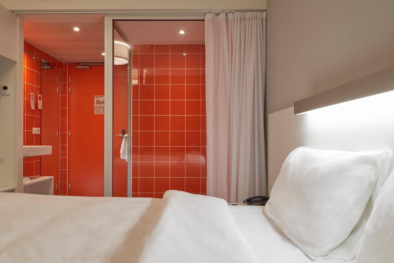 Standard Single Room,535981815:JPEG