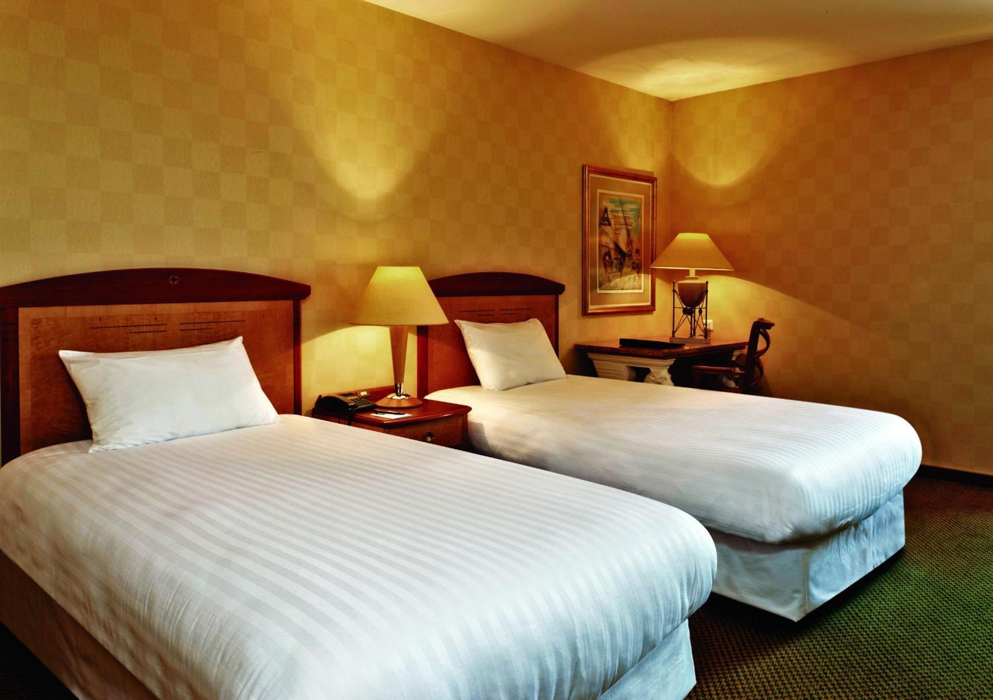 Standard Twin Room,1037886670:JPEG