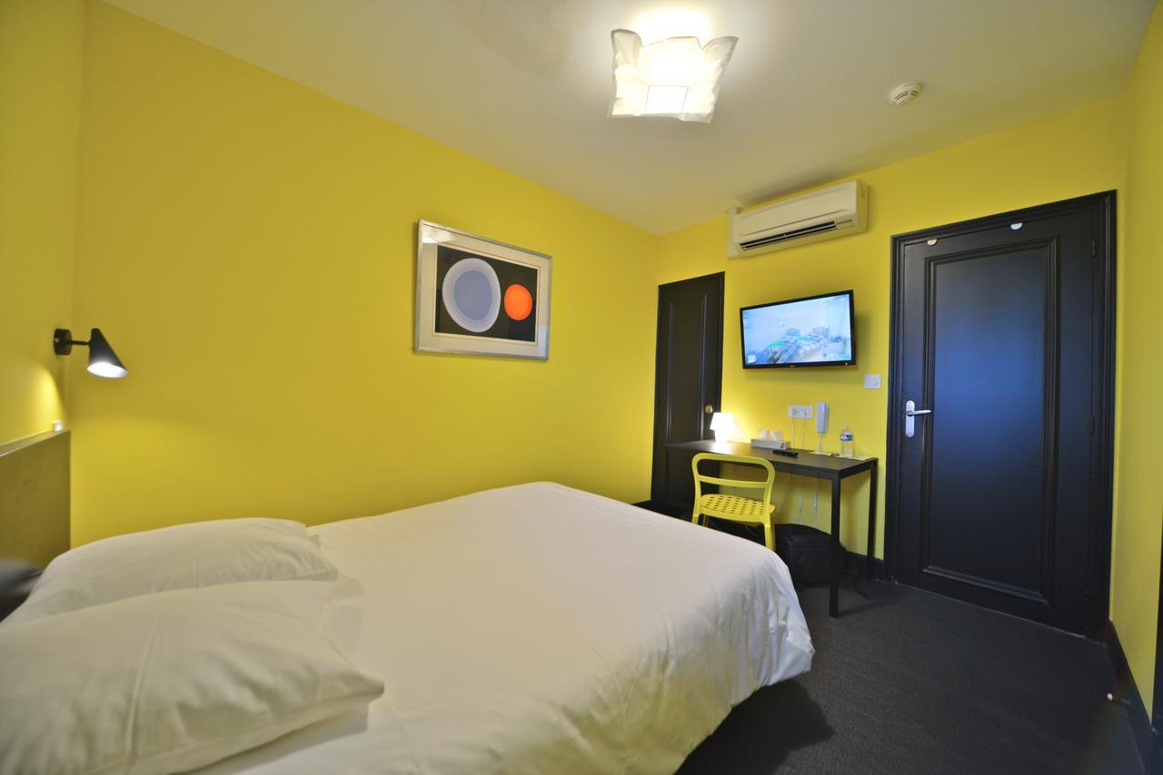 Double Room Private External Toilet