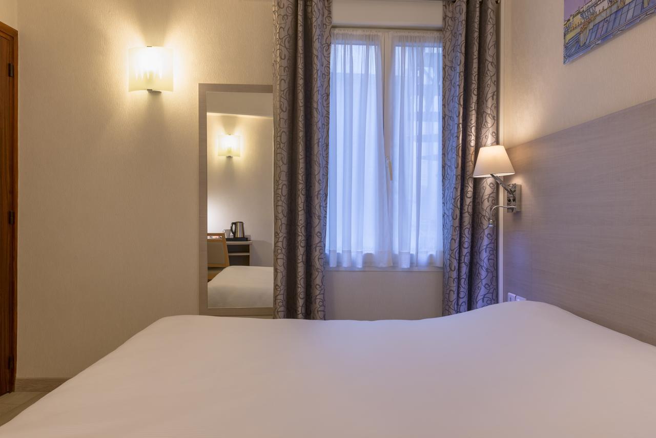 Double Room Shower