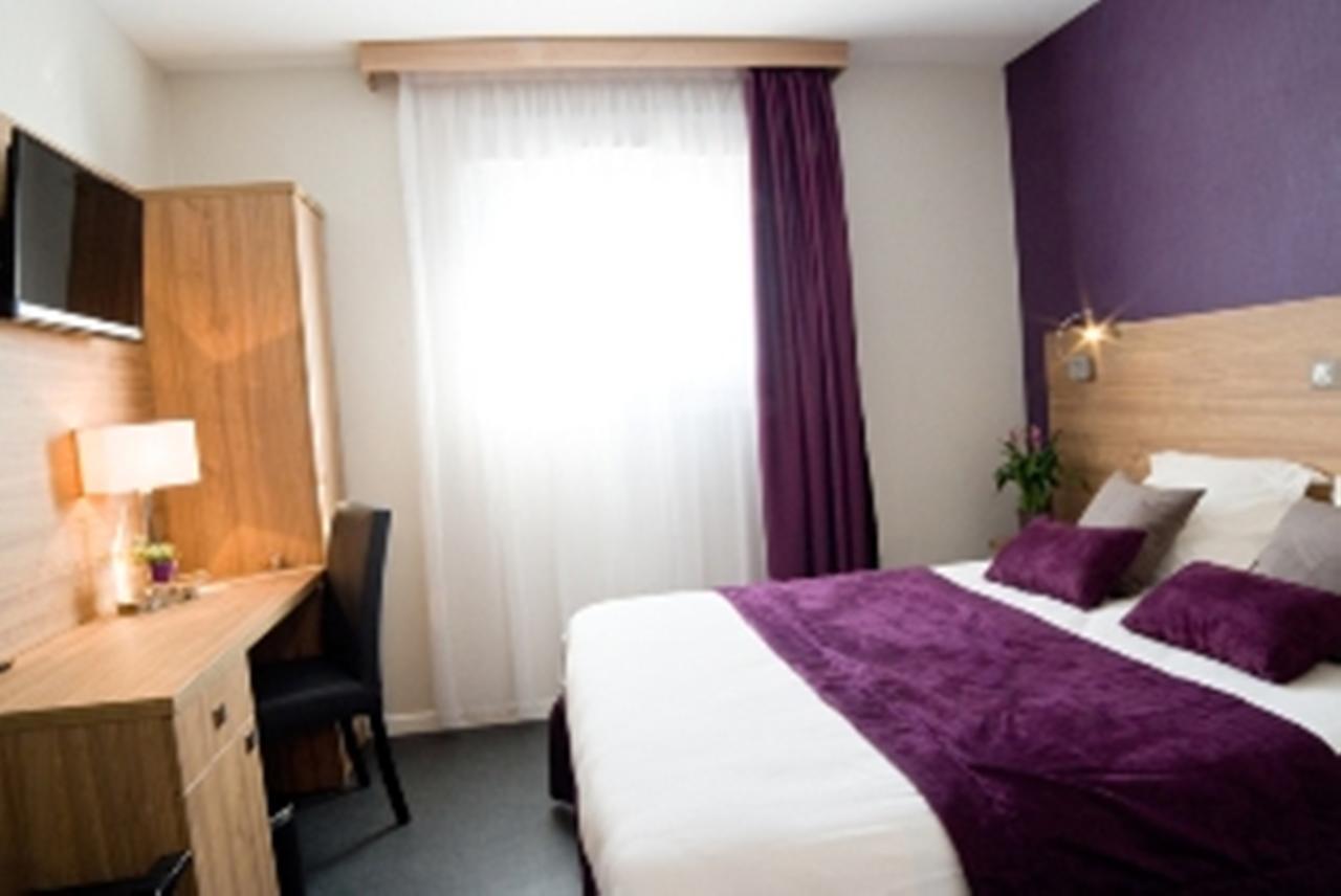 Standard Double Room,566842737:JPEG
