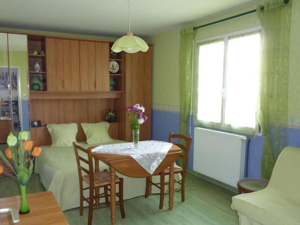 Double Room,57721267:JPEG