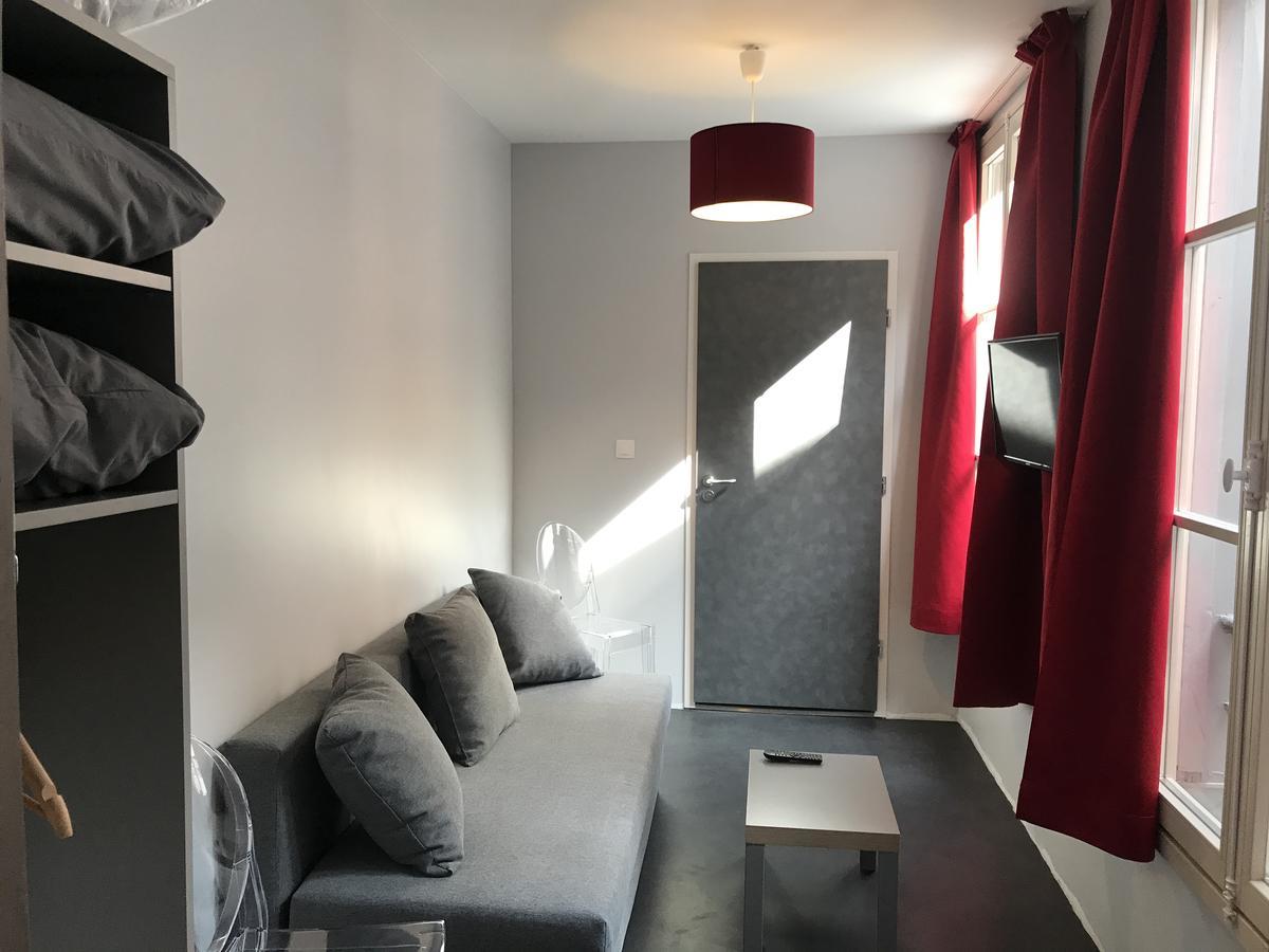 Apartment,596082627:JPEG