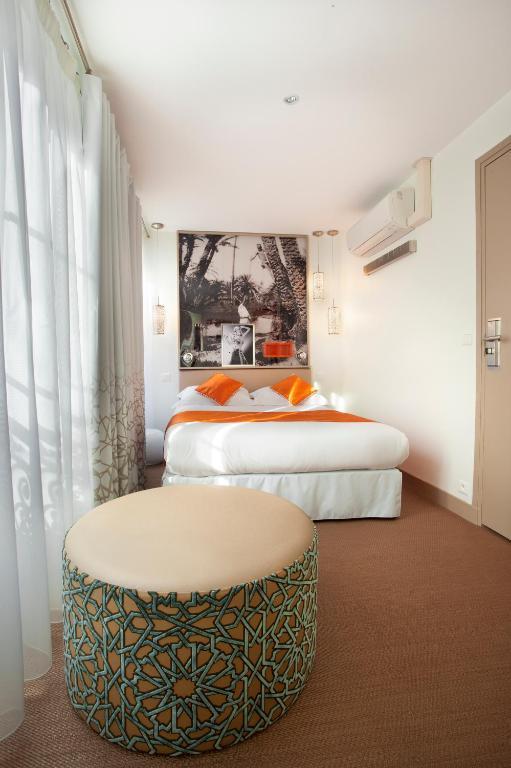 Double Room,63061267:JPEG