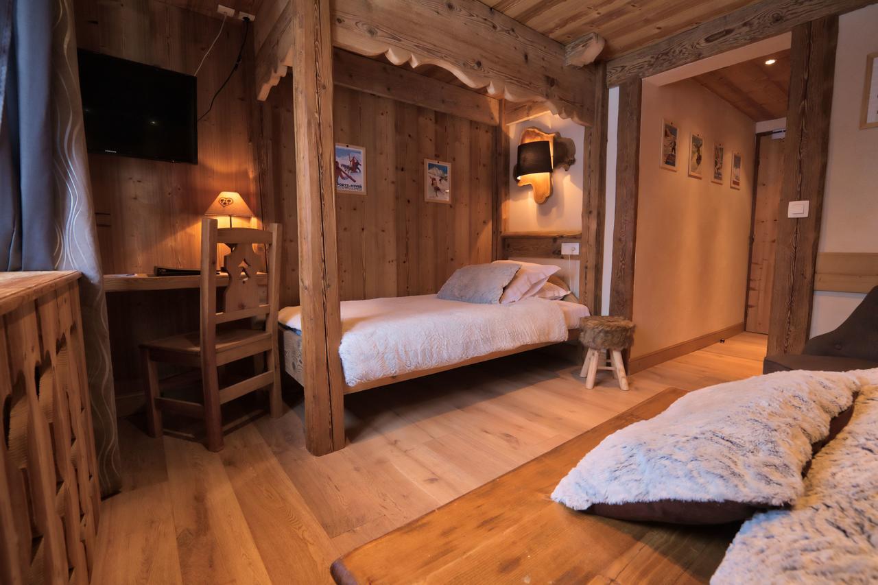 Triple Room,1325342929:JPEG