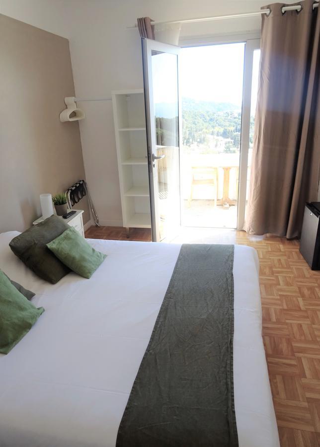 Standard Doppelzimmer mit Meerblick