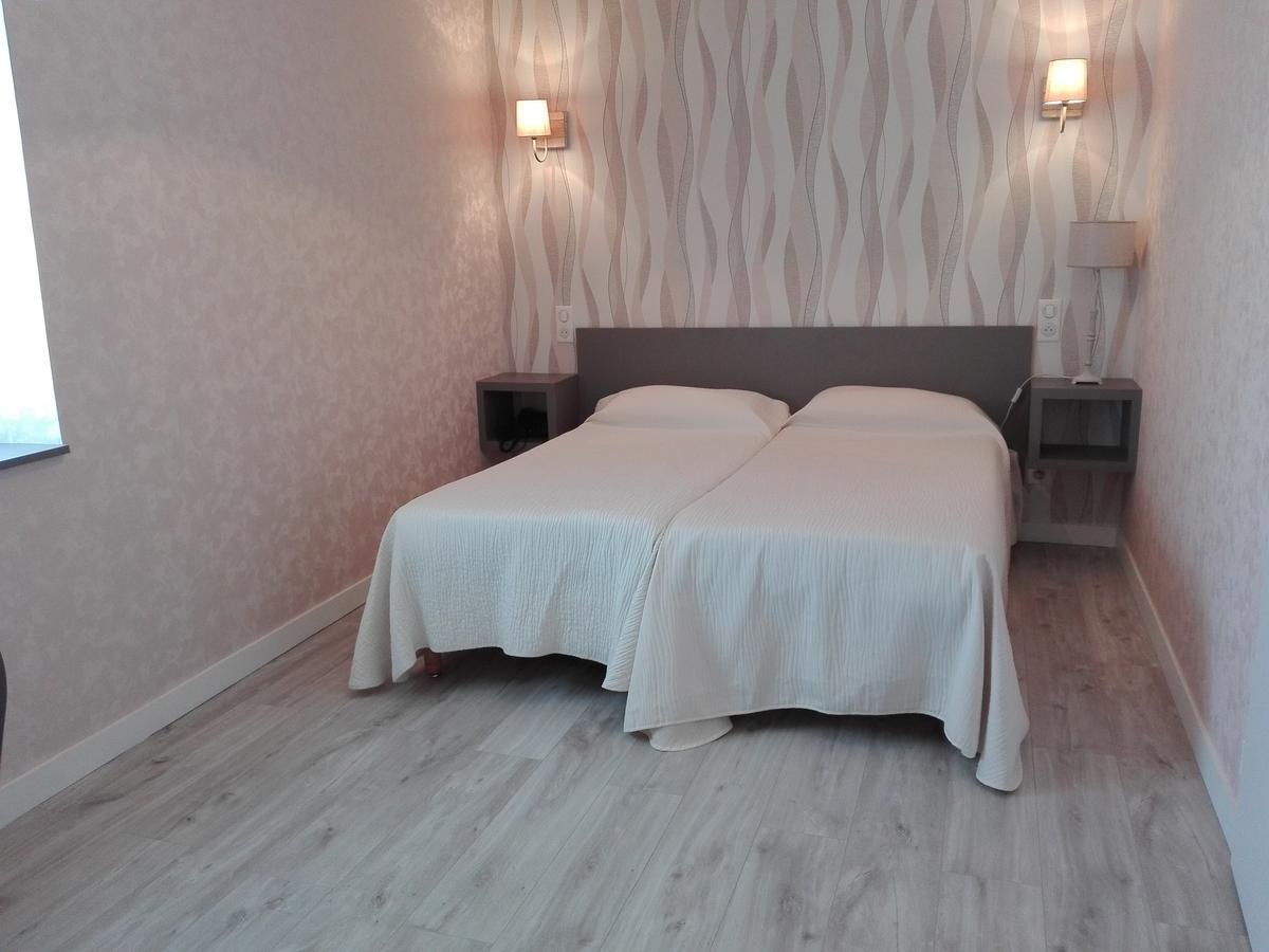 Twin Room,994244359:JPEG
