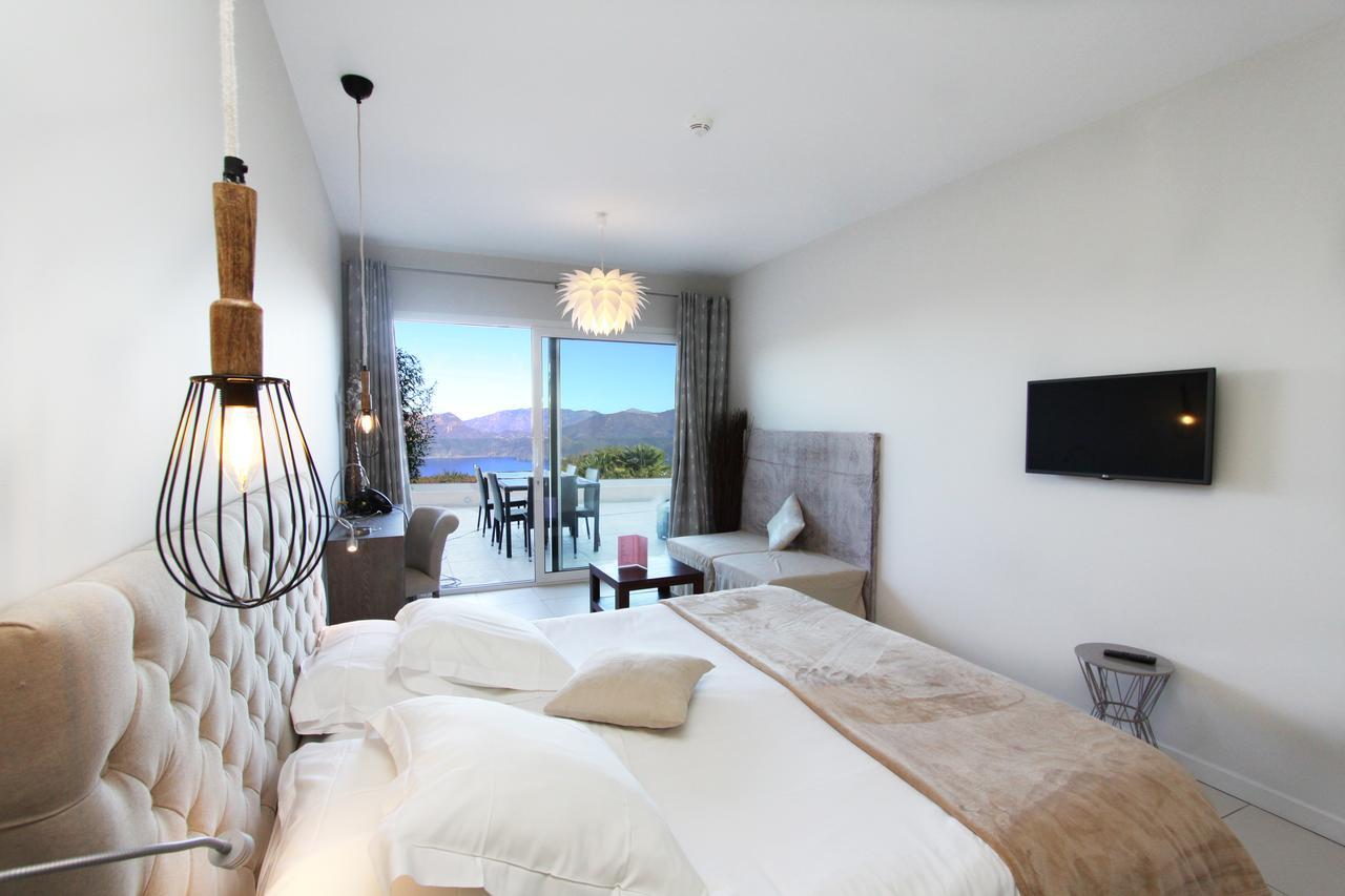 Deluxe Room,632281107:JPEG