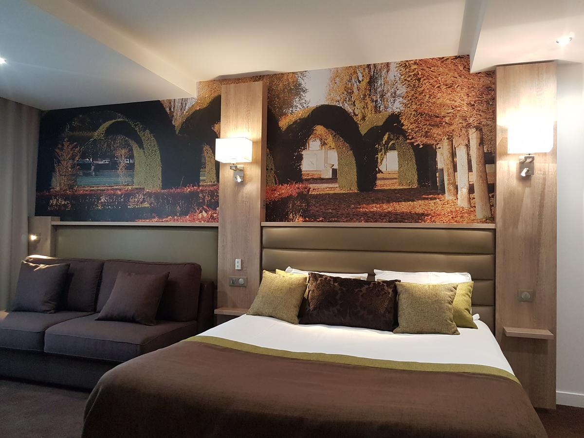 Superior Double Room Seating Area