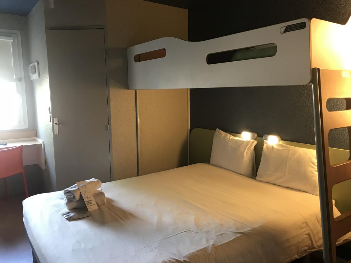 Double Room with Bunk Bed,644722911:JPEG