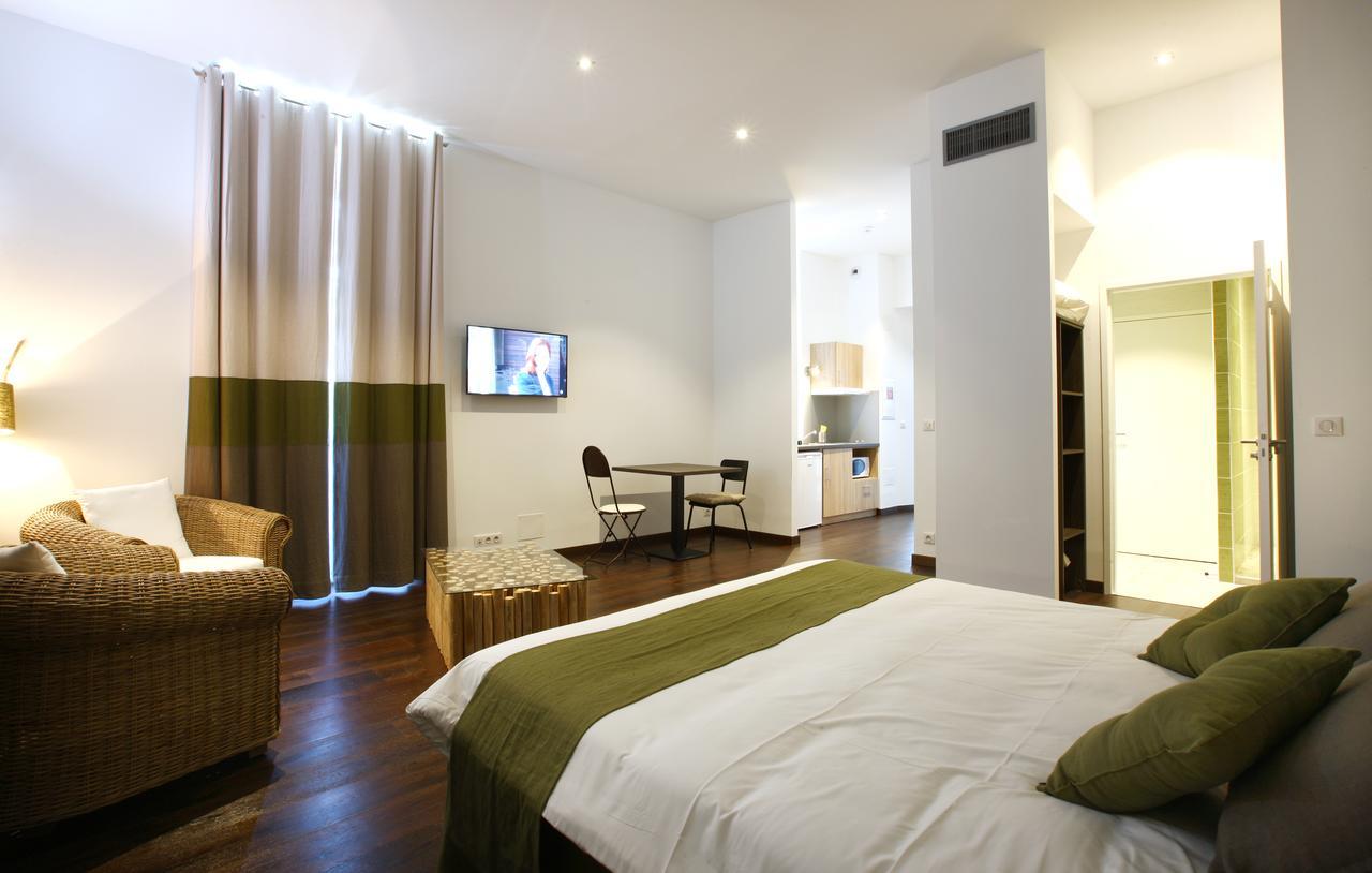 King Room