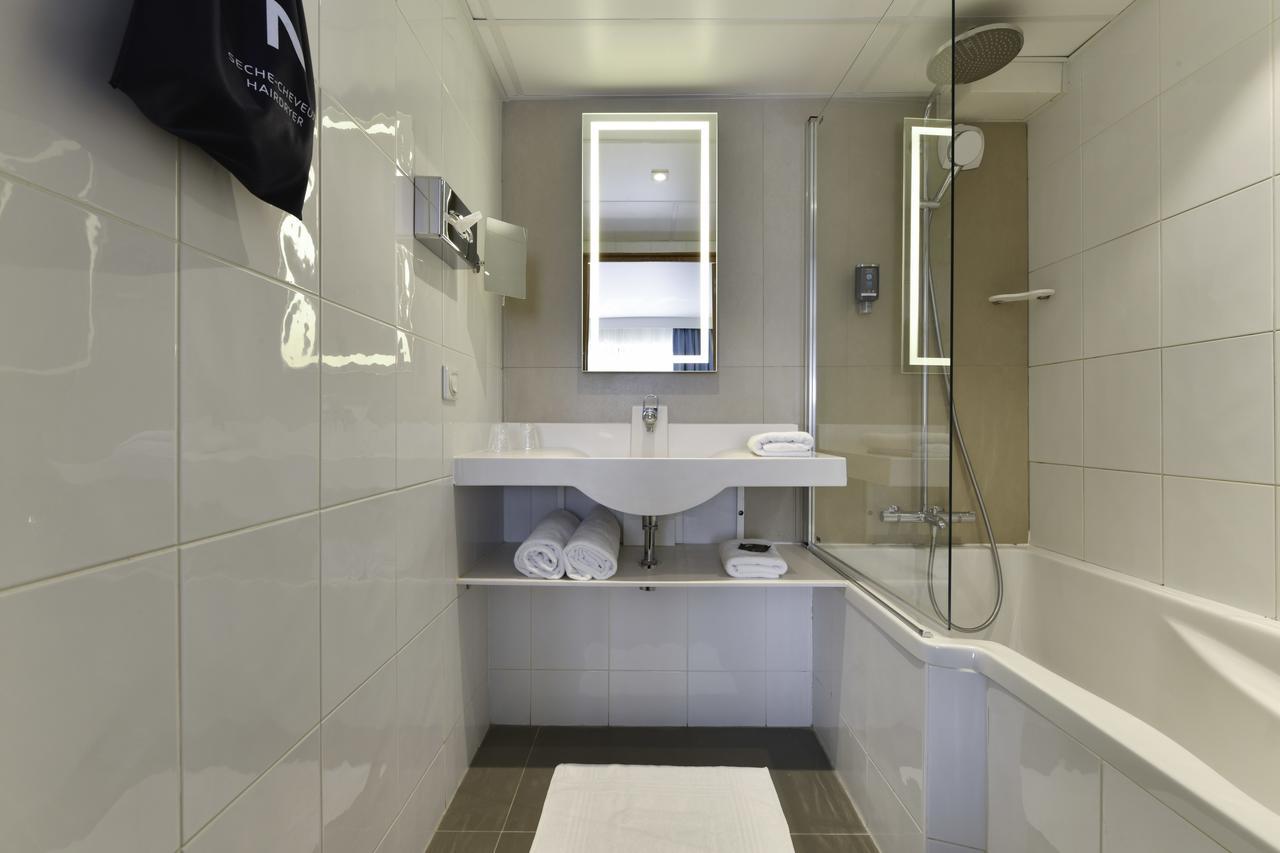 Executive Double Room with Sofa Bed,645563043:JPEG