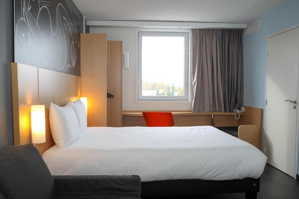 Classic Double Room,772187365:JPEG