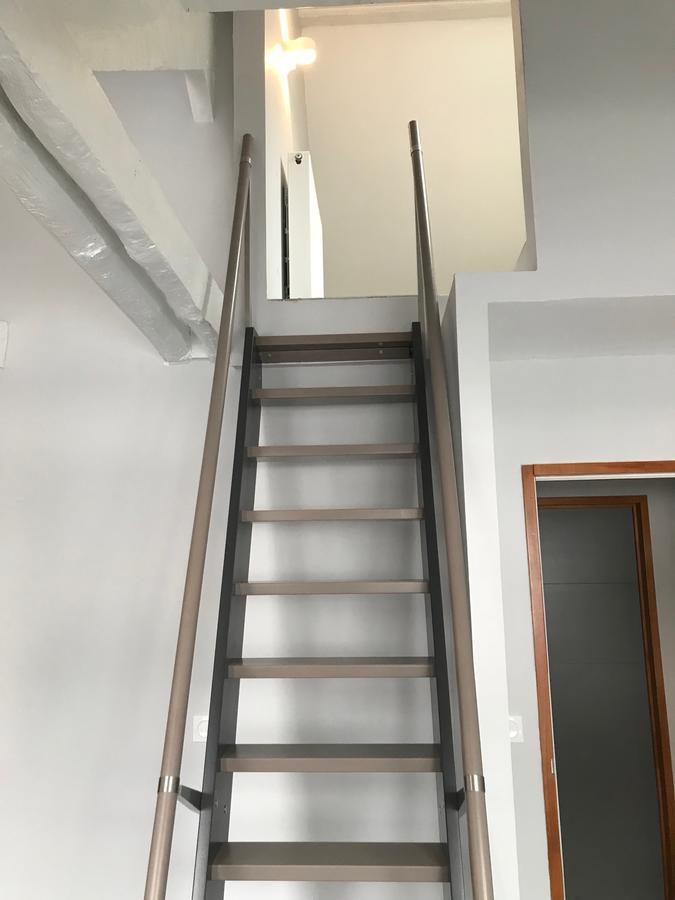 Studio Split Level