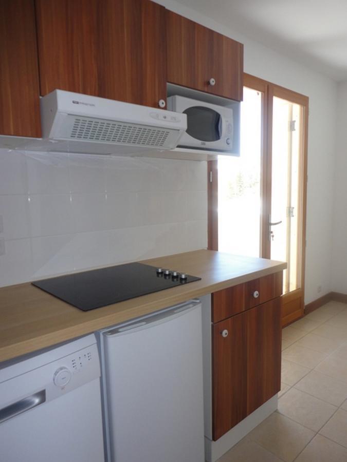 One-Bedroom Apartment,687327306:JPEG