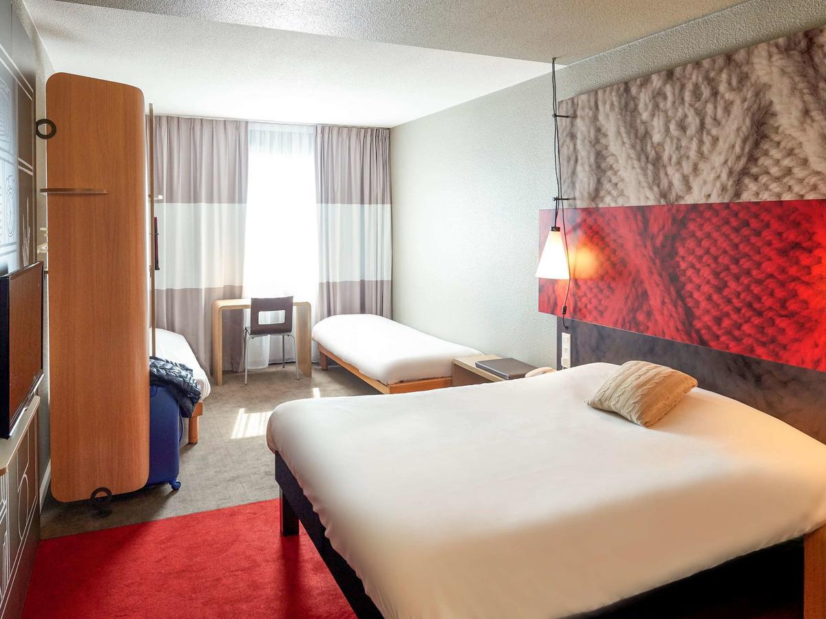 Standard Room 1 double bed 1 single bed