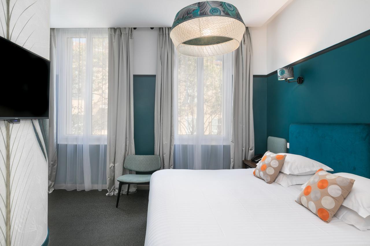 Quarto Duplo Deluxe