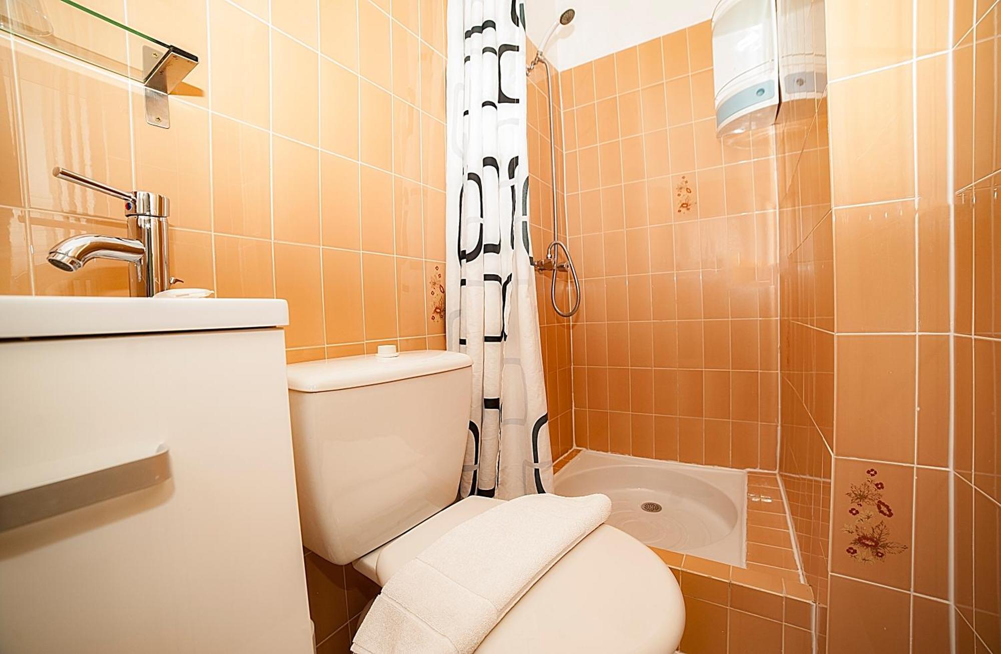 Small Single Room
