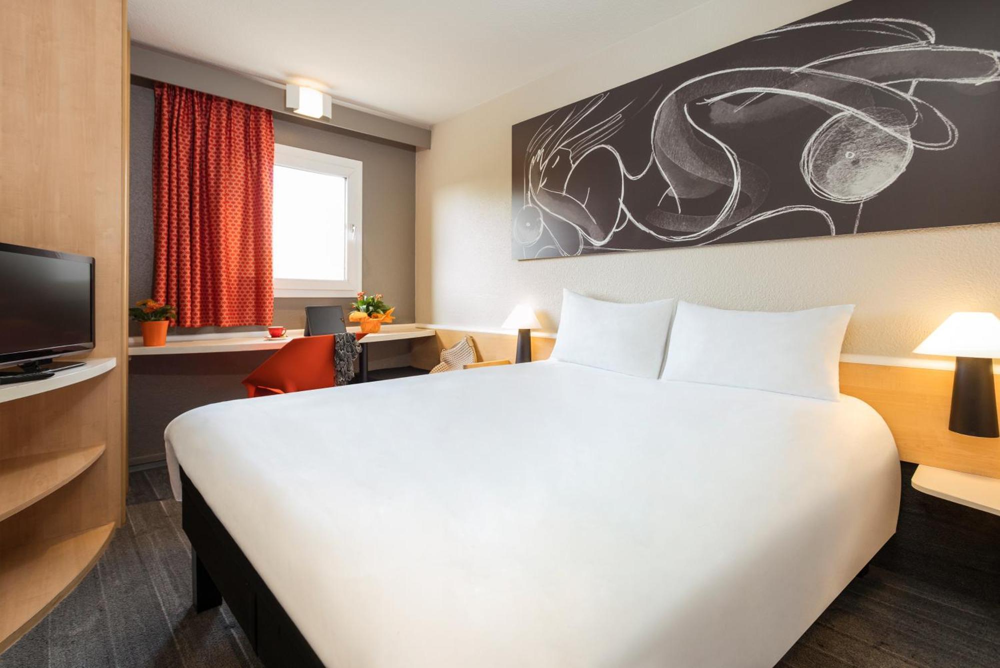 Standard Room One Double Bed One Single Bed