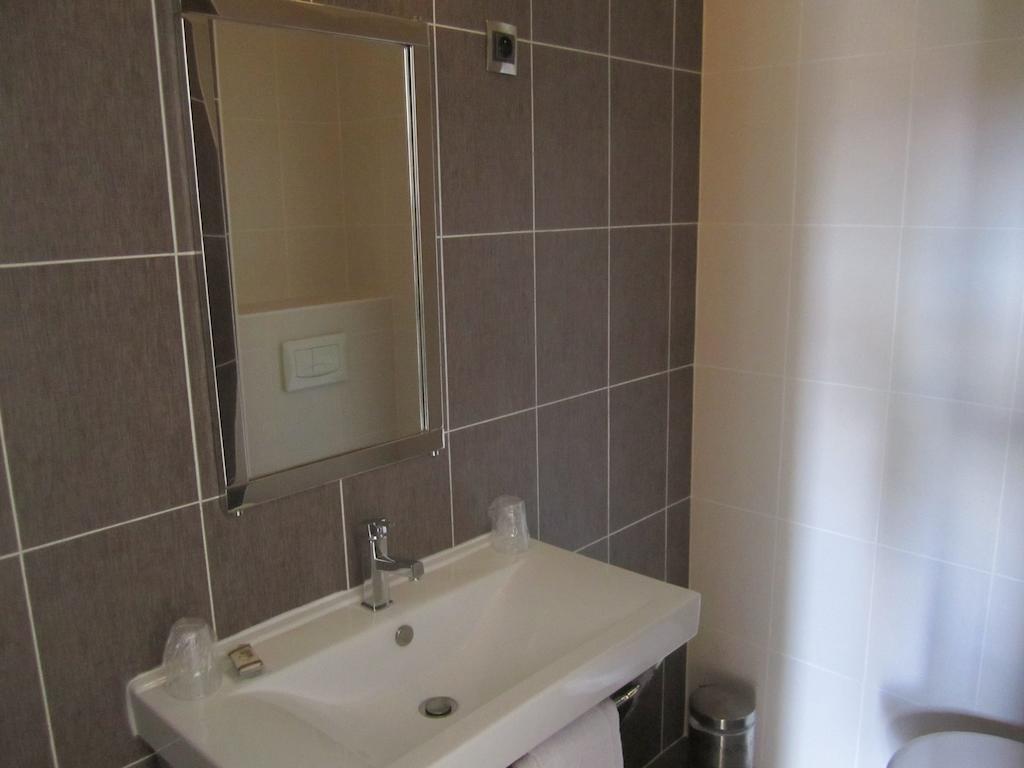 Standard Double Room,770190427:JPEG