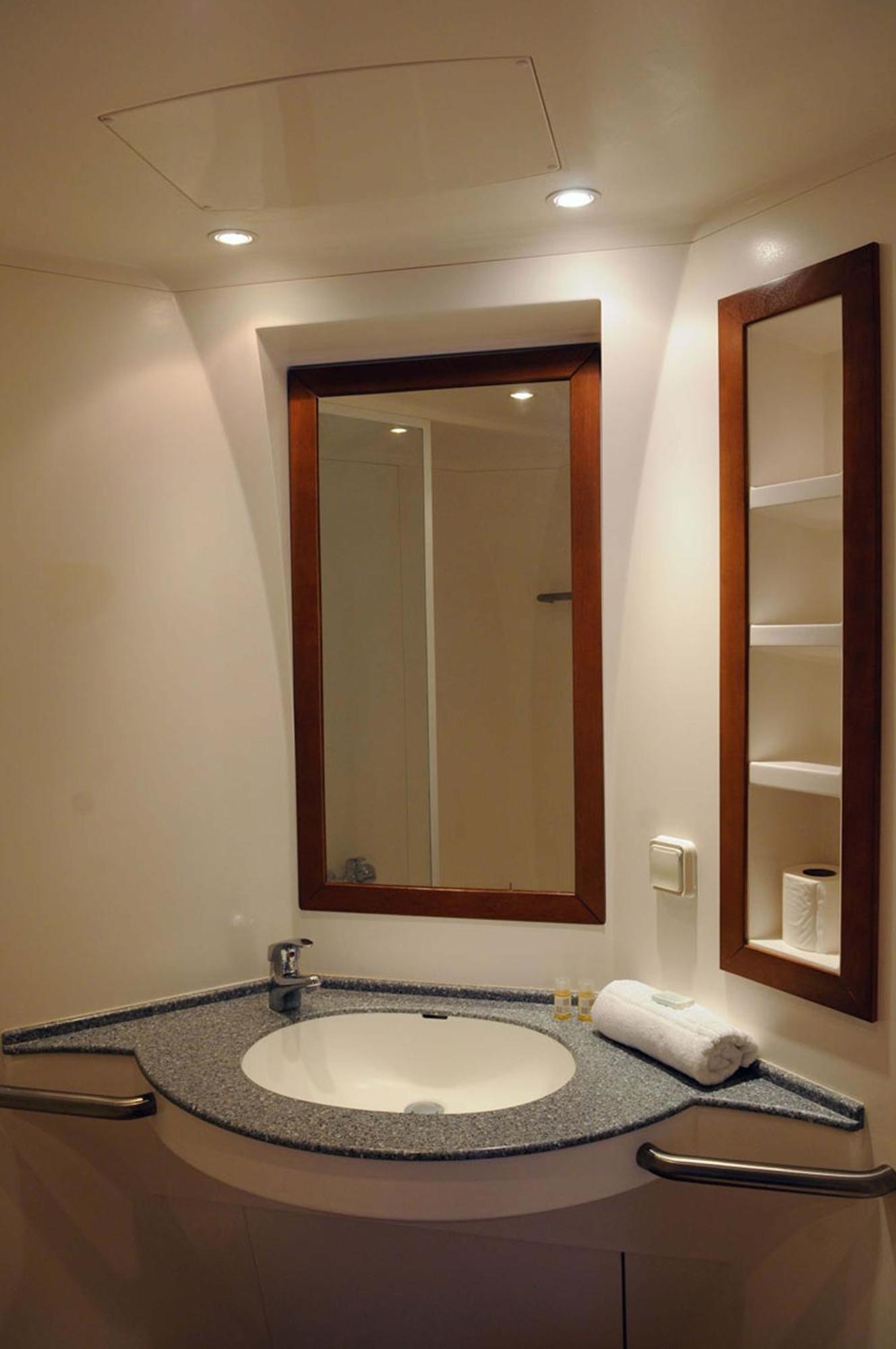 One-Bedroom Apartment (4 Adults)