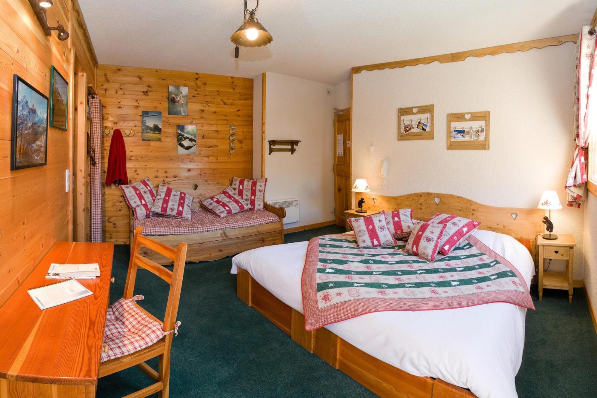 Triple Room - Long Stay,690210561:JPEG