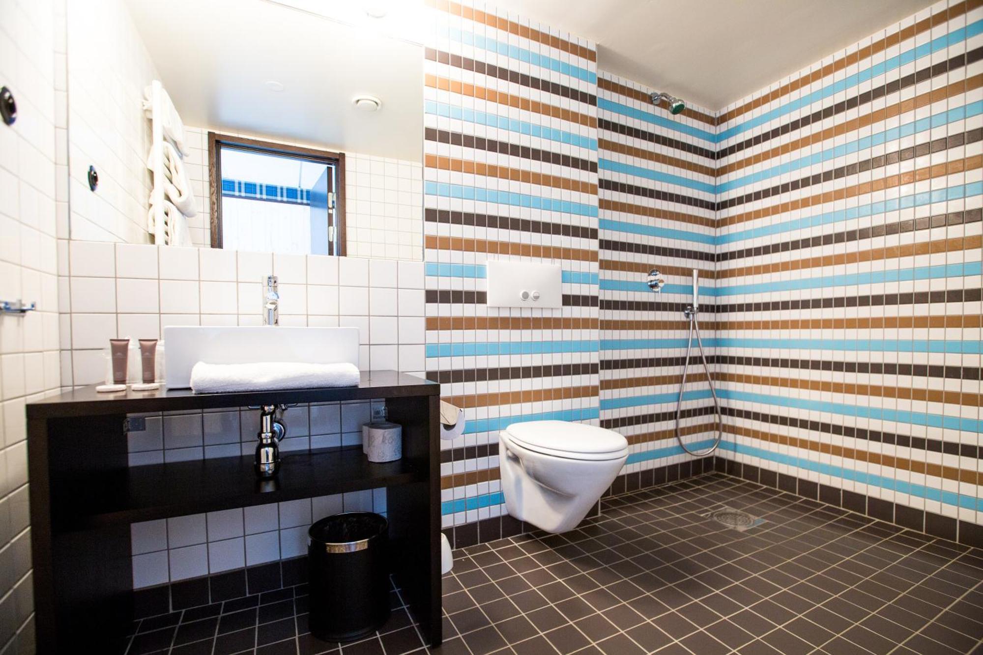 Großes Doppelzimmer mit Balkon