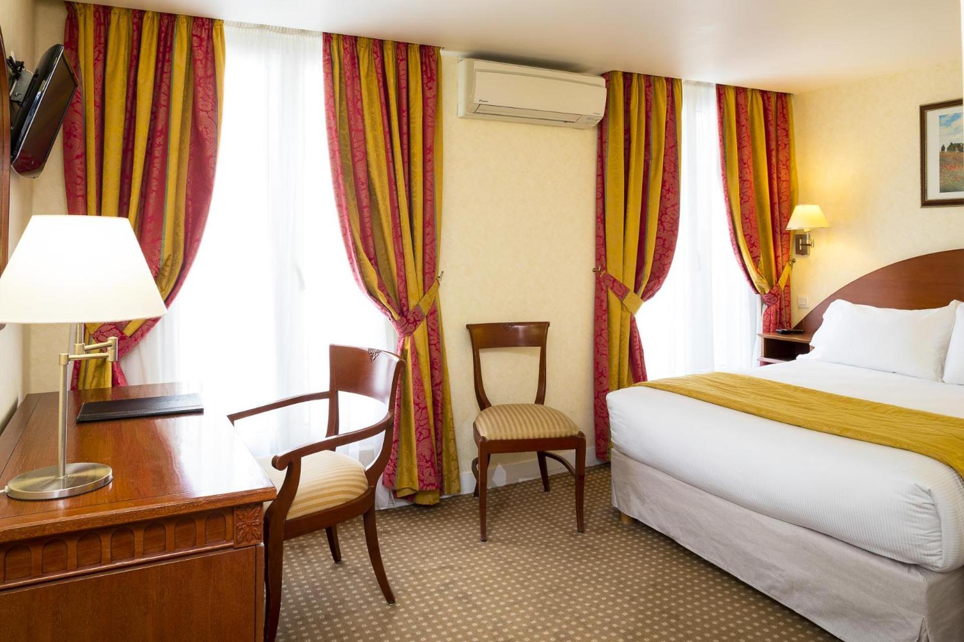 Standard Double Room,111308817:JPEG