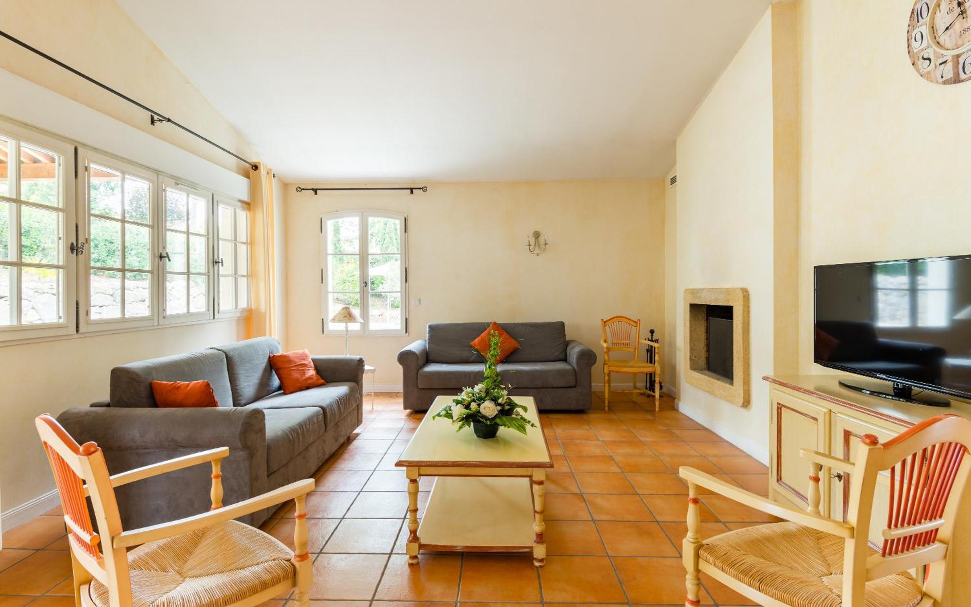 Duplex House 6 or