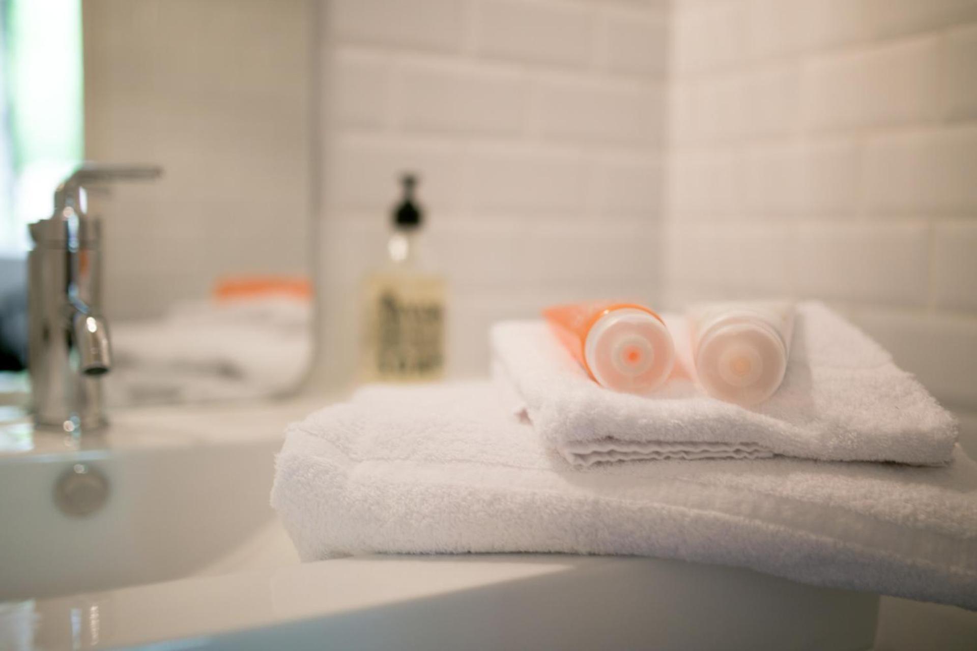 One-Bedroom Suite,709778362:JPEG