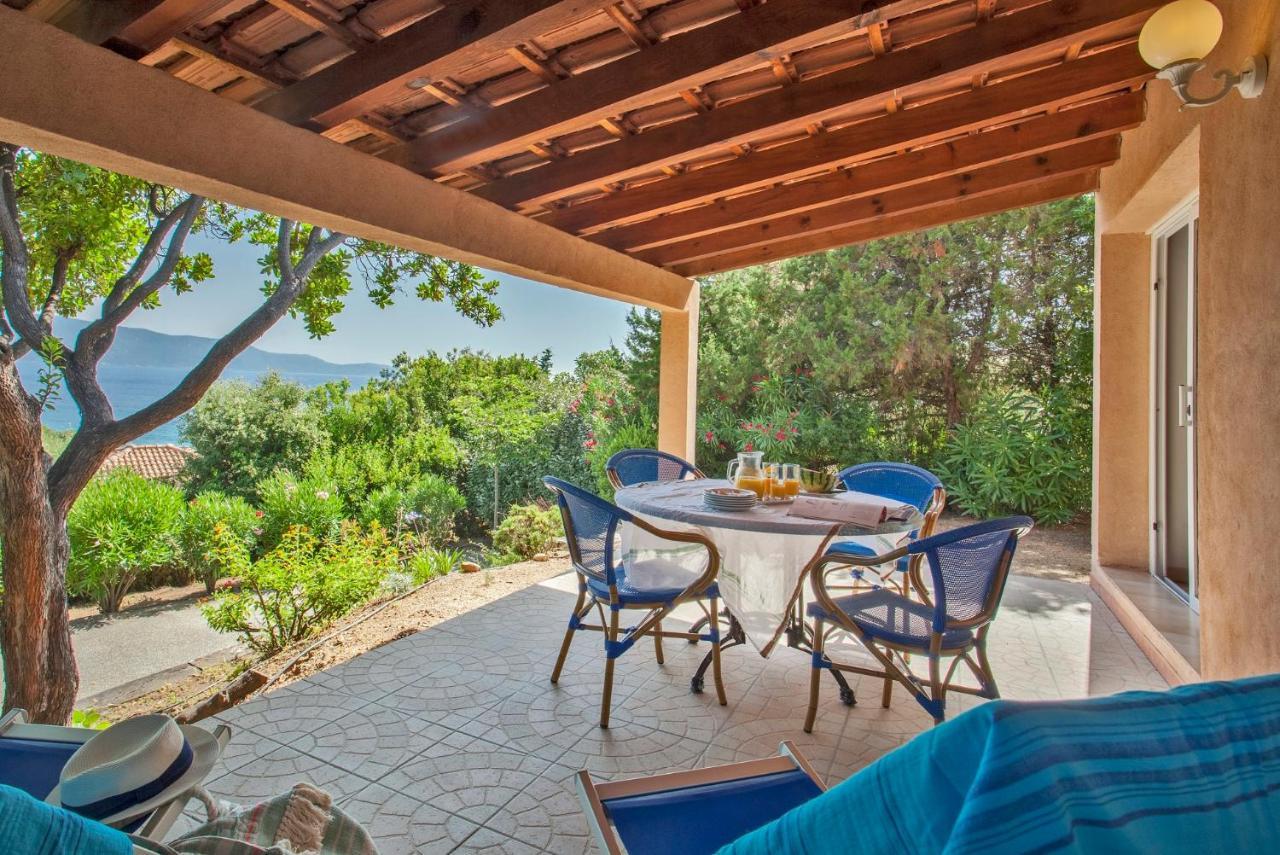 One-Bedroom Villa Sea View