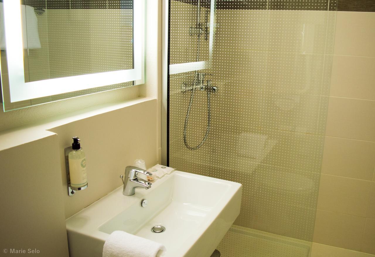 Chambre Supérieure avec 1 Lit Double et 1 Lit Simple