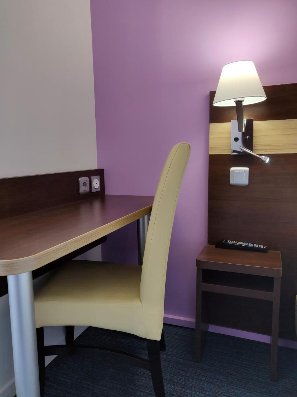 2 Communicating Double Rooms,1187664985:JPEG