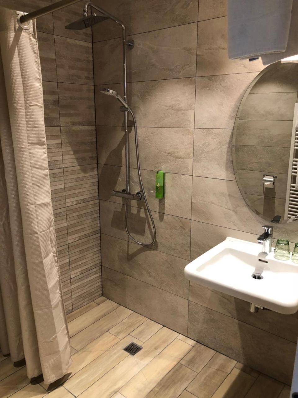 Single Room - Disability Access