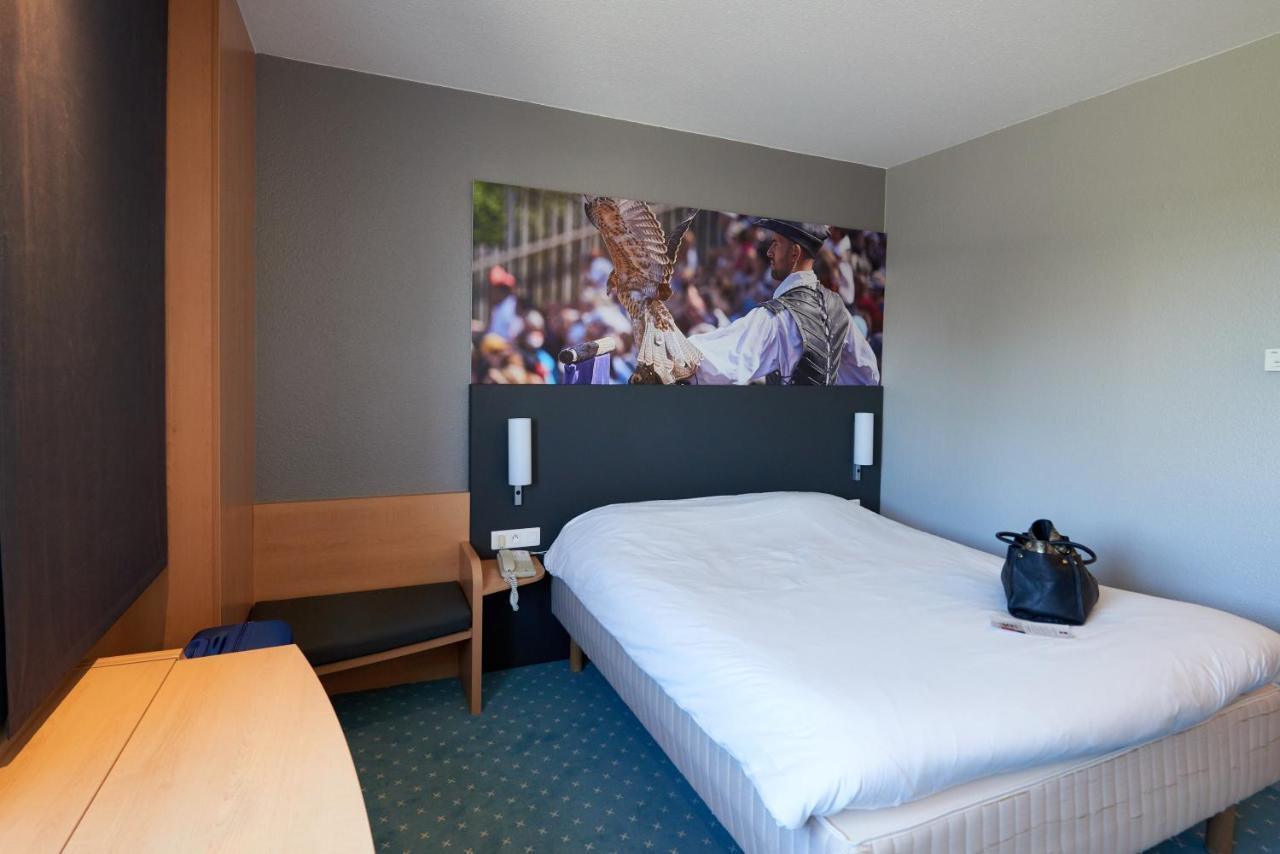 Standard Double Room,746796419:JPEG