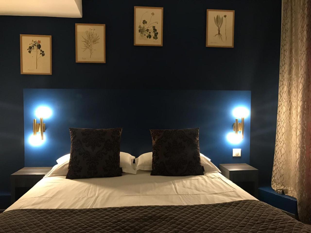Medium Double Room