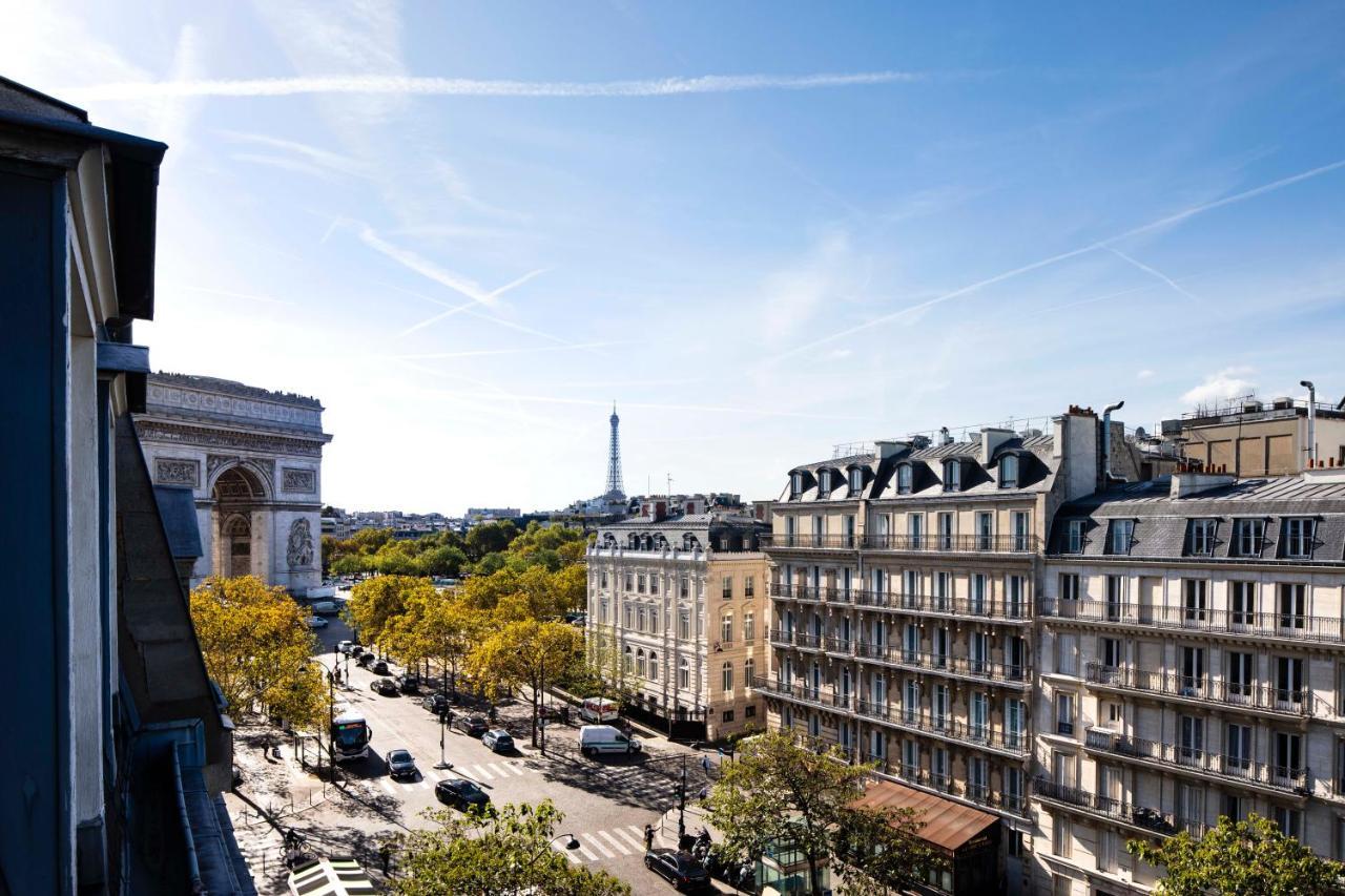 Standard Twin Room with Arc de Triomphe View,1626355646:JPEG