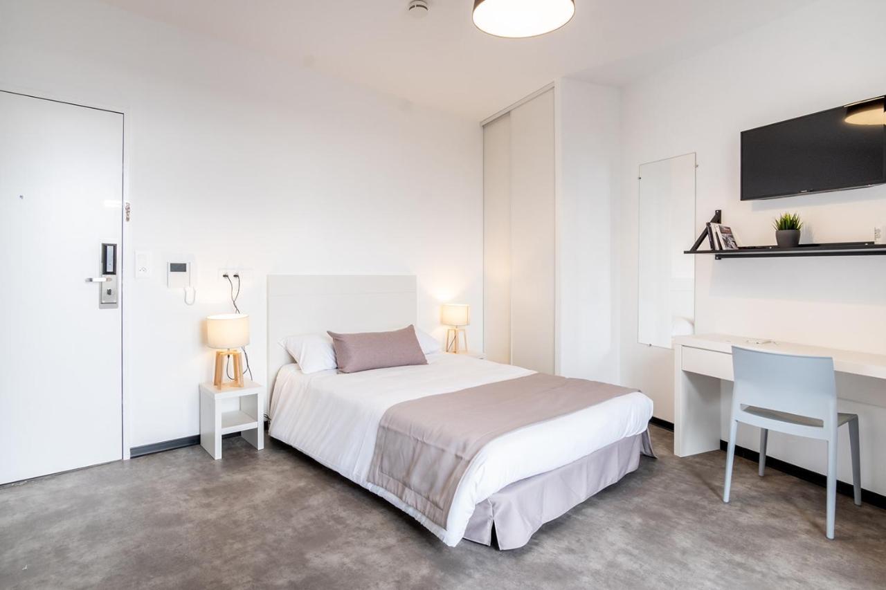 Studio Apartment,756675454:JPEG