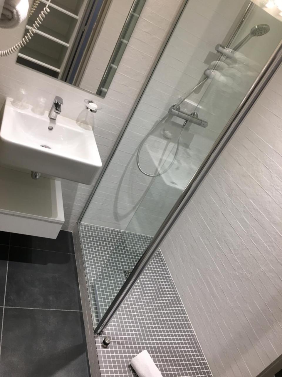 Standard Room,799680153:JPEG