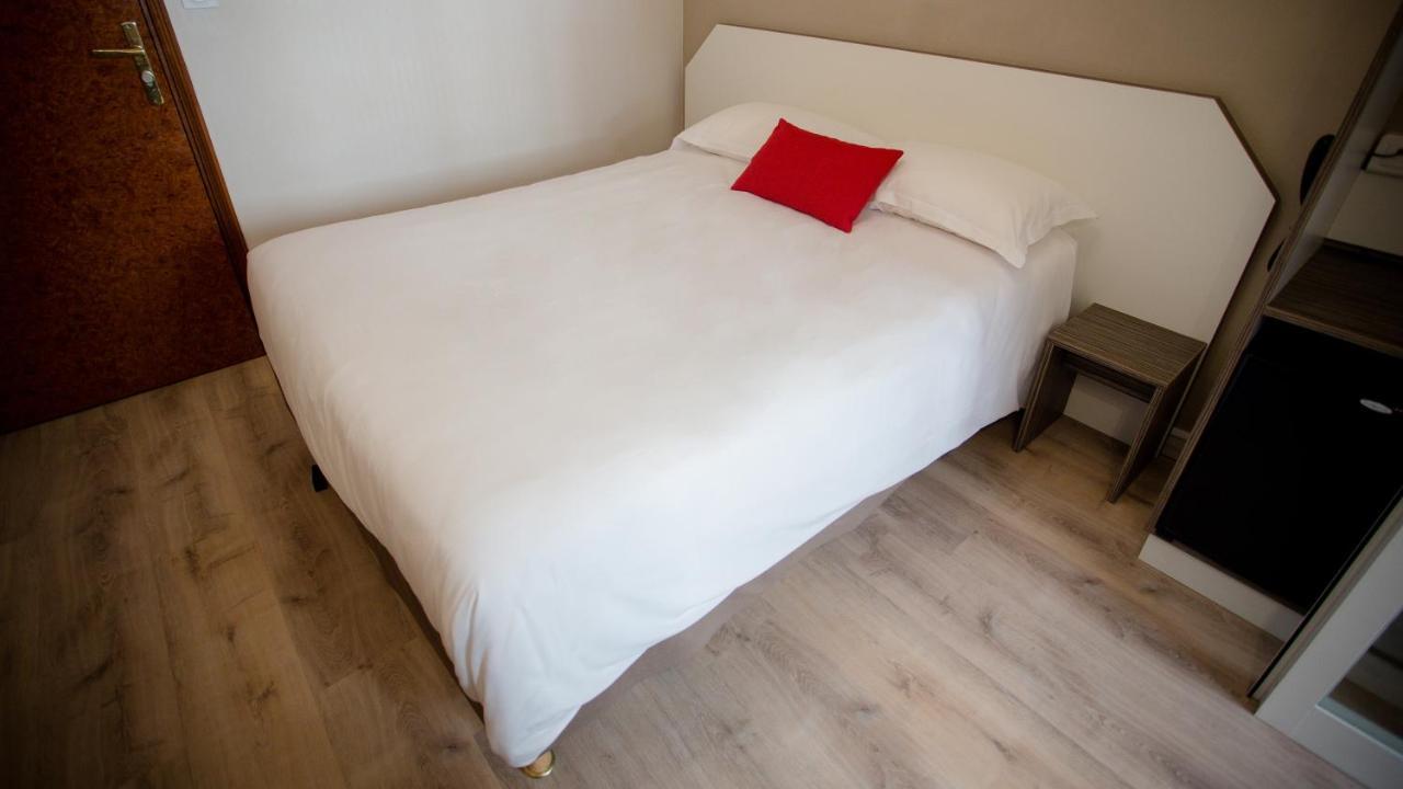 Standard Double Room,766874056:JPEG