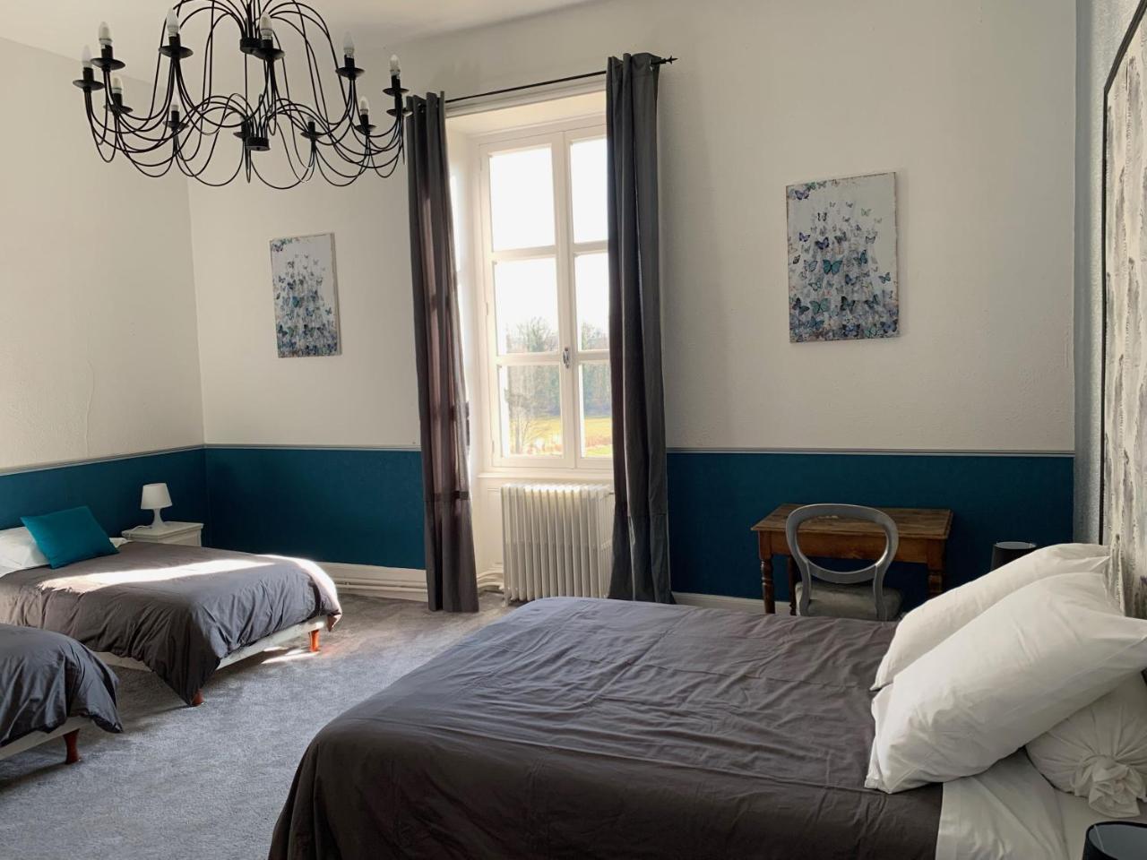 Superior Family Room,769966003:JPEG